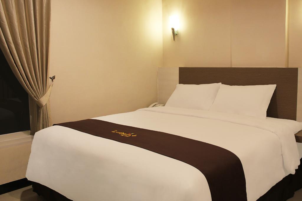 Luxpoint Hotel Baratajaya Сурабая Экстерьер фото
